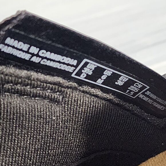 Clarks Adreena Field Booties Black Leather 6M Zip Up Ankle Booties Buckle Detail - Picture 8 of 13